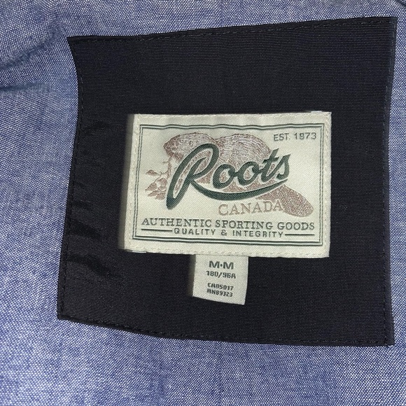 NWOT Roots Canada Performance Utility Rain Jacket Size Medium Men’s - Picture 4 of 6